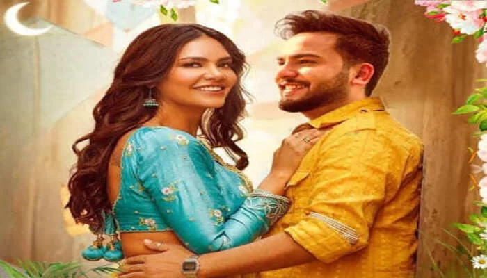 Esha Gupta Elvish Yadav