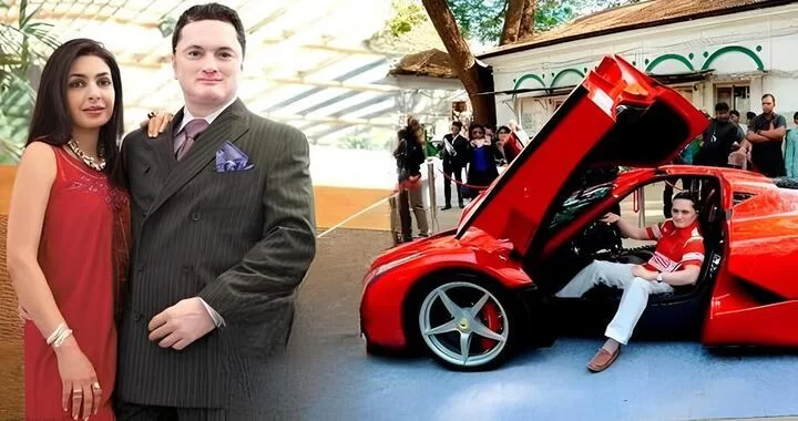 Gautam Singhania, Nazia