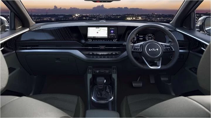 Kia carens x line
