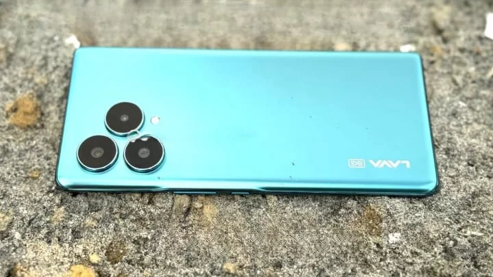 Lava Blaze Curve 5G 
