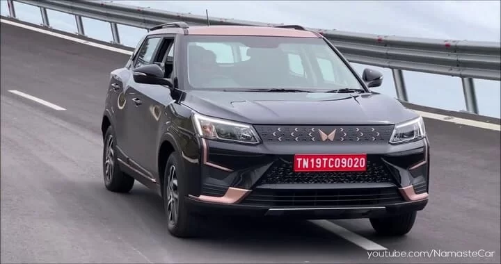 Mahindra XUV400 EC