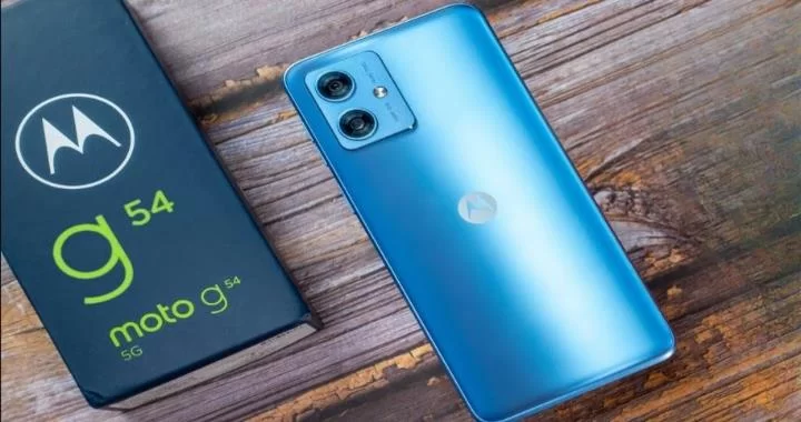 Moto G54