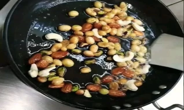 Roast Dry Fruits