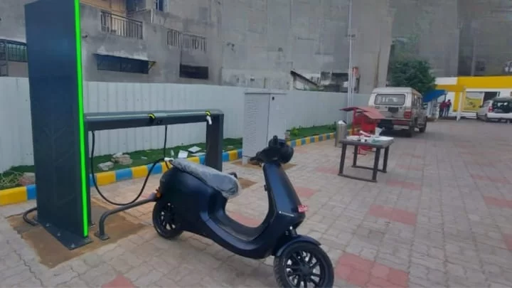 electric scooter
