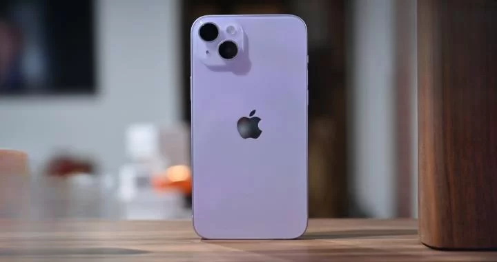 iPhone 14