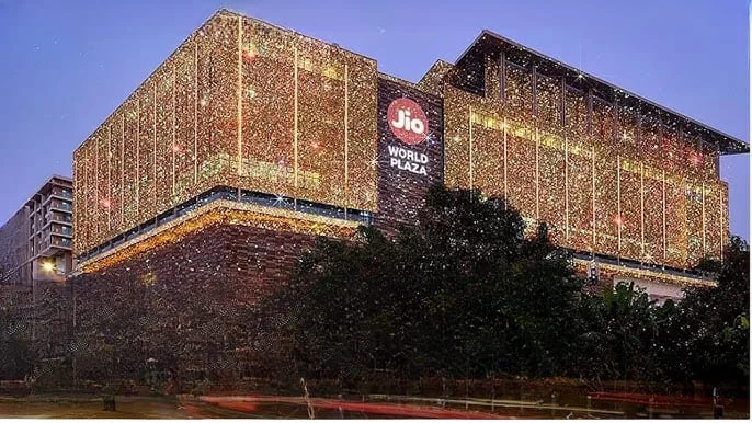 Reliance Jio World Plaza Mall