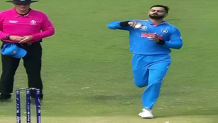 Virat during bowling