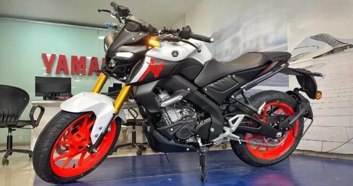 Yamaha MT 15V 